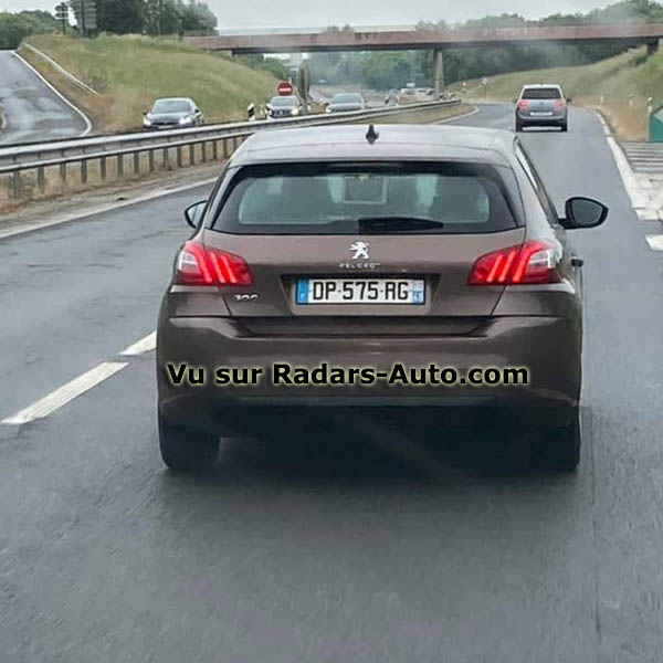 radar mobile DP-575-RG Peugeot 308 berline