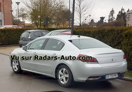 radar mobile DX-358-MB Peugeot 508 berline