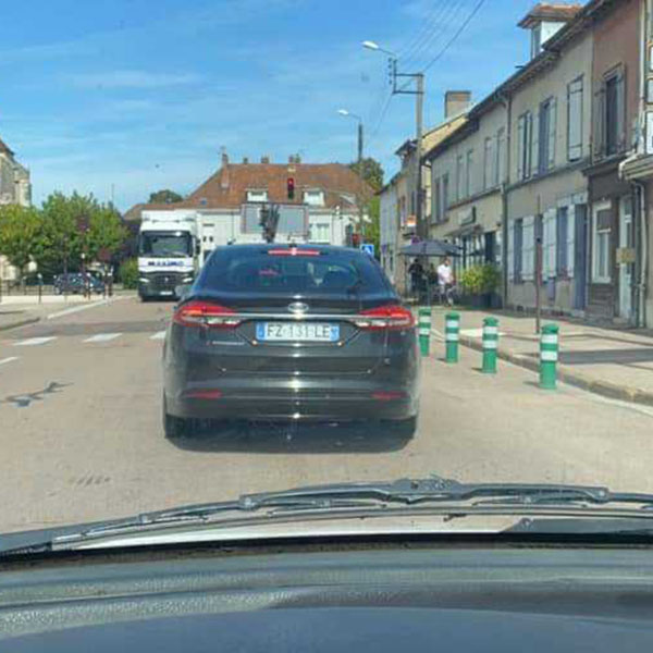 voiture radar FZ-131-LE
