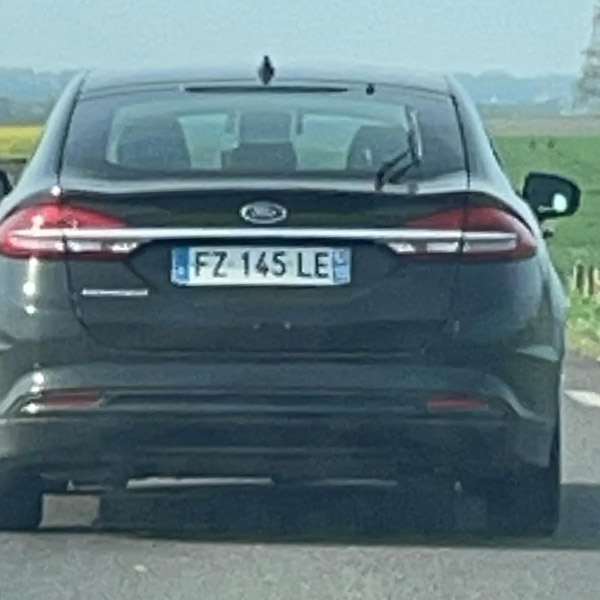 voiture radar FZ-145-LE