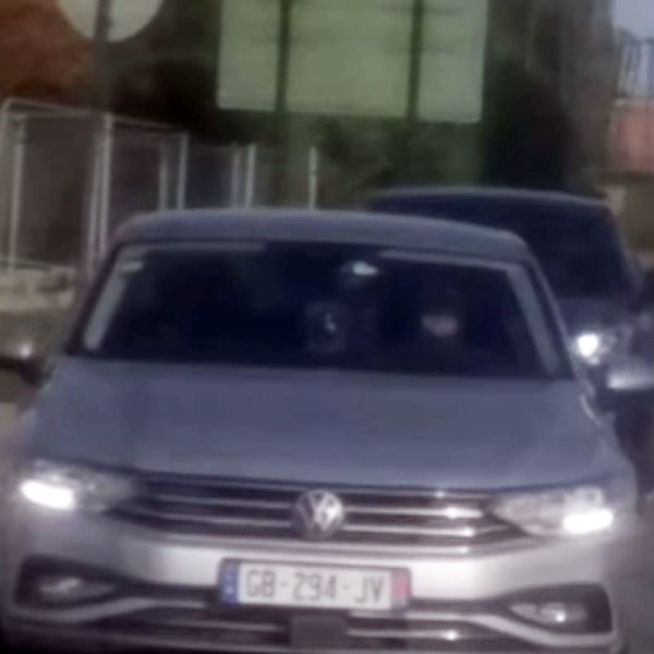 voiture radar GB-294-JV
