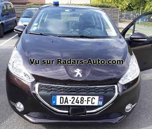 radar mobile DA-248-FC Peugeot 208 berline