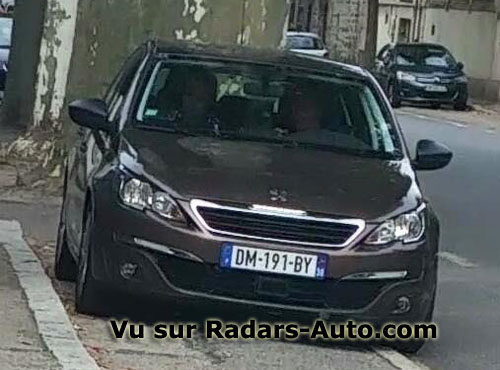 radar mobile Isre Dacia Sandero Stepway