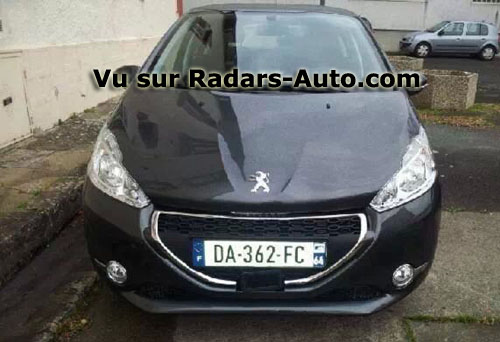 radar mobile DA-362-FC Peugeot 208 berline