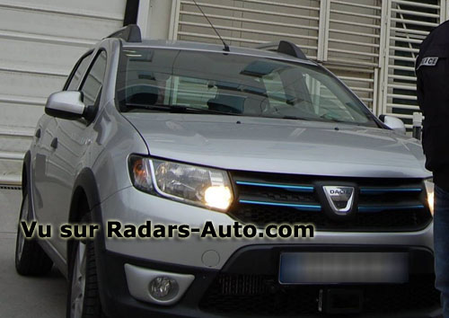 radar mobile DV-142-VA Dacia Sandero Stepway