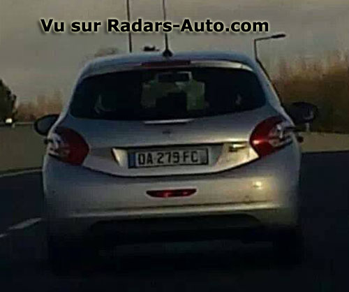 radar mobile DA-279-FC Peugeot 208 berline