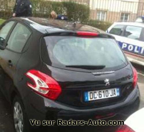 radar mobile DC-610-JA Peugeot 208 berline