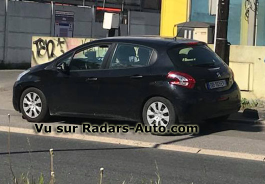 radar mobile DD-103-EY Peugeot 208 berline