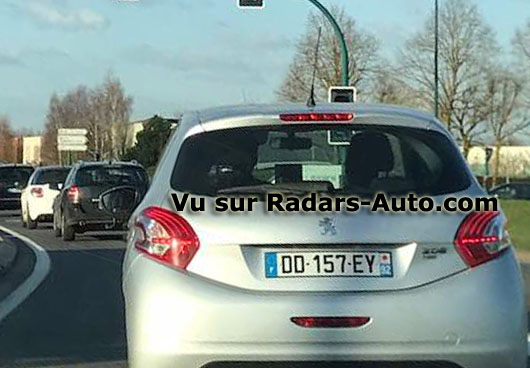 radar mobile DD-157-EY Peugeot 208 berline