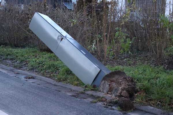 Radar renvers par un tracteur