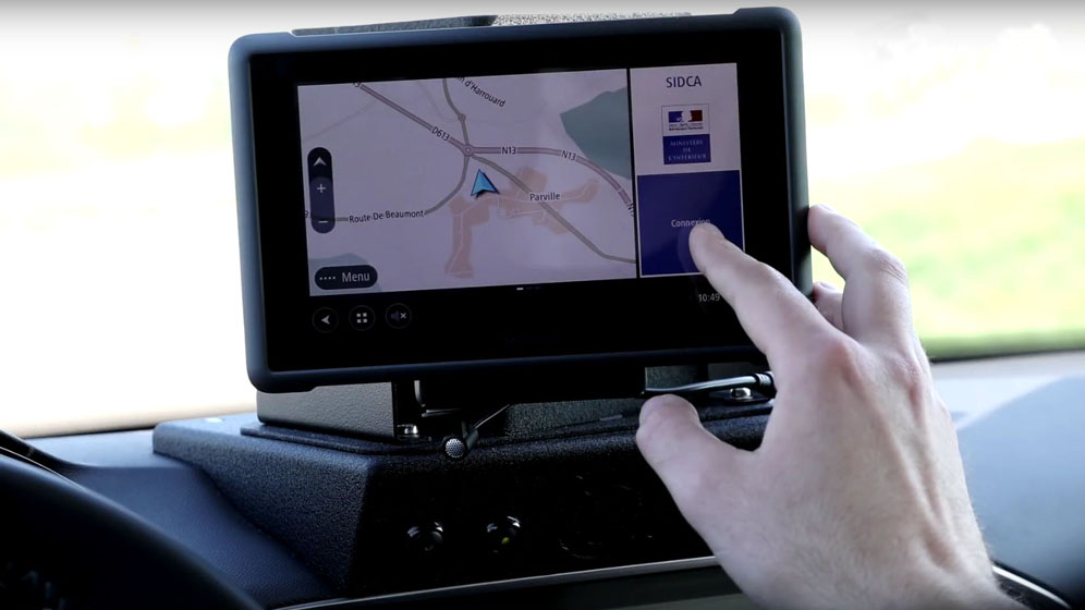 navigateur GPS voiture radar privé