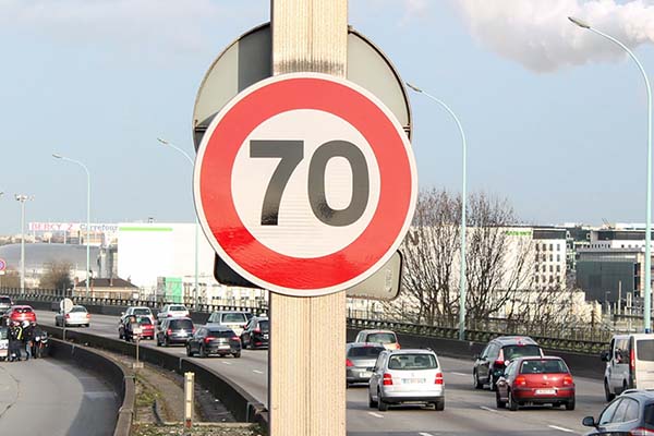 Six radars fixes passent  70 km/h autour de Lyon