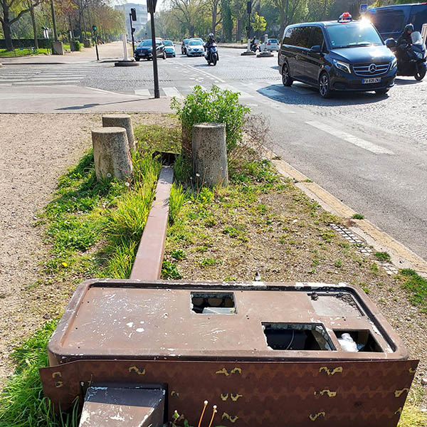 Radar abandonn sur l'avenue Foch paris