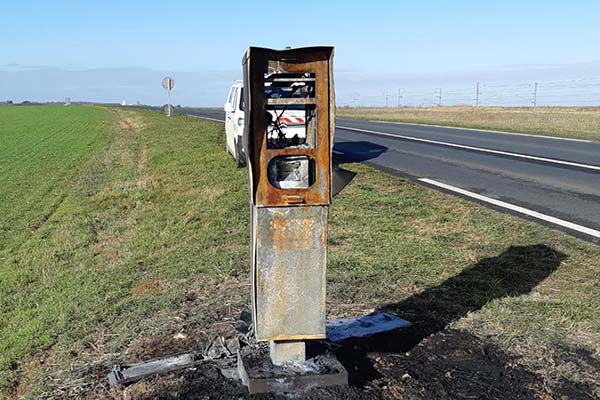 13 radars détruits cette nuit en Vendée