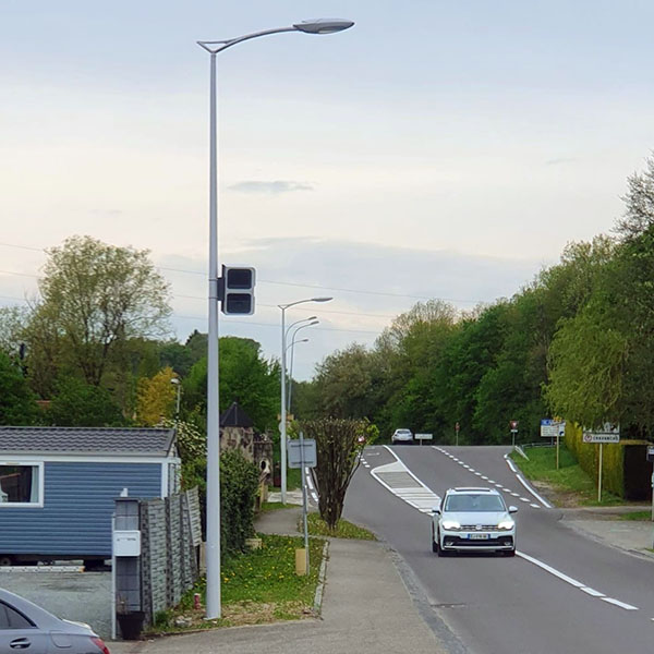 radar urbain sur un lampdaire