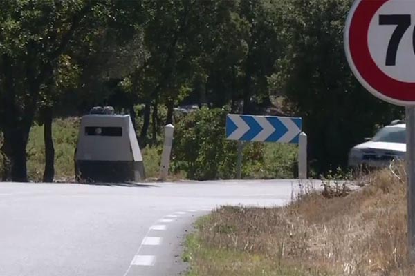 Les radars autonomes désormais installés dans les virages