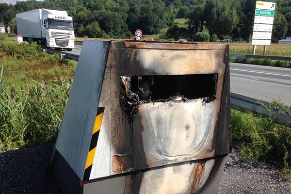 Le cot du vandalisme sur les radars explose en 2018