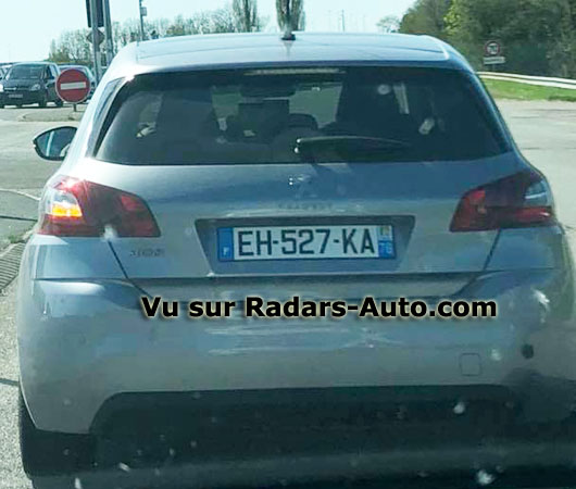 Voiture radar EH-527-KA