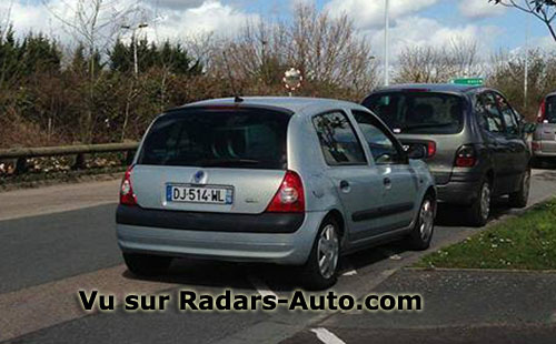 Renault Clio 2 DJ-514-WL