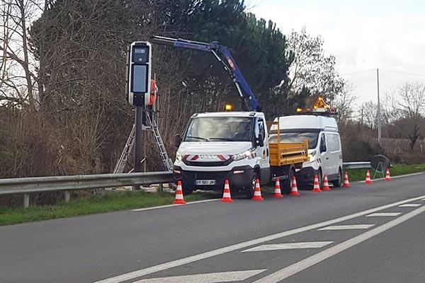 Photo du radar automatique de Saint-Andr-de-Cubzac (D670)