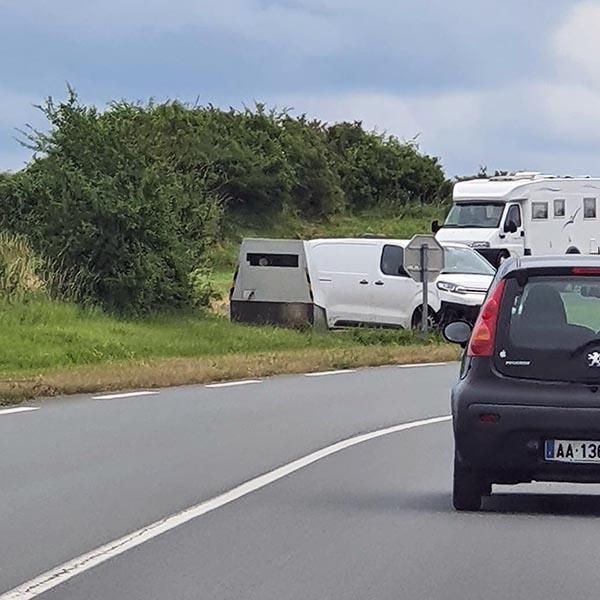 Photo du radar automatique de Berson (D137)