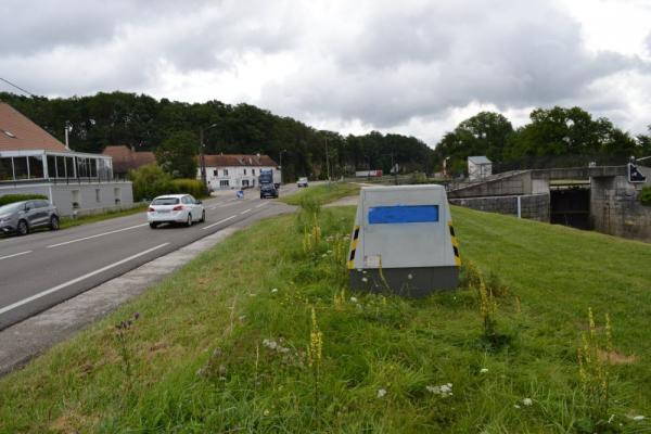 Photo du radar automatique de La Barre (D673)