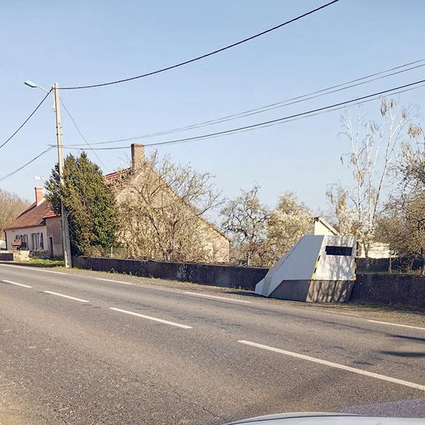 Photo du radar automatique de Saint-Aignan-des-Noyers (D951)