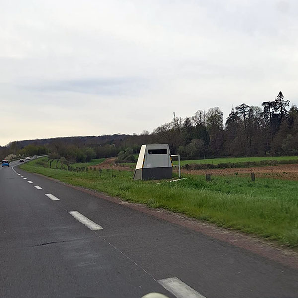 Photo du radar automatique de La Bazoge (D338)