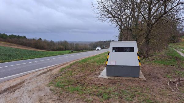 Photo du radar automatique de Vitry-en-Perthois (D982)