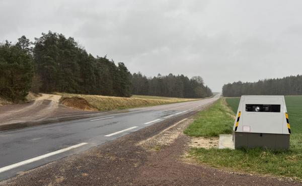 Photo 1 du radar automatique de Ampilly-le-Sec