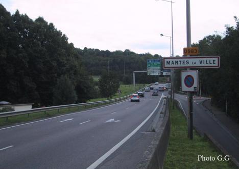 Photo 1 du radar automatique de Mantes-la-Ville