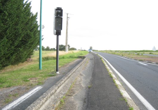 Photo 1 du radar automatique de Sainte-Catherine-de-Fierbois