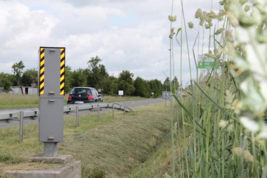 Photo du radar automatique de Attigny (D987)