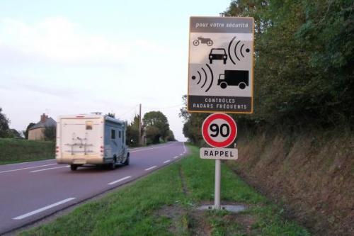 Photo du radar automatique de Cametours (D972)