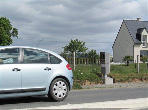 Photo du radar automatique de Grandparigny (D977)