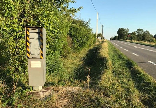 Photo du radar automatique de Jayat (D975)